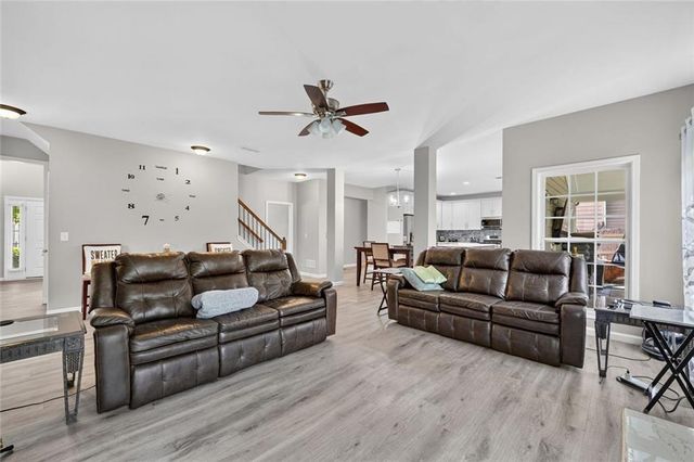 787 King Sword Court SE, Mableton, GA 30126
