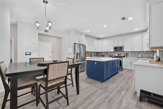 787 King Sword Court SE, Mableton, GA 30126