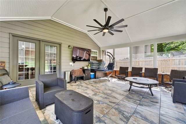 787 King Sword Court SE, Mableton, GA 30126