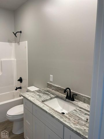 4598 Plymouth, Jonesboro, AR 72405