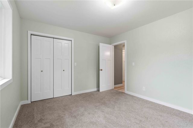 5 Rockhill Lane, Bella Vista, AR 72715