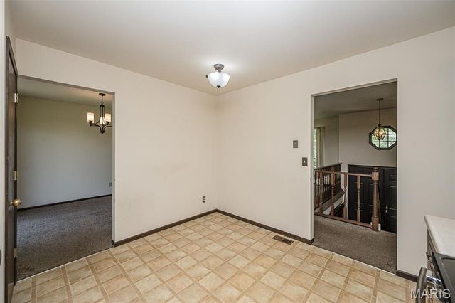 4216 Elkhart Lake Road, St Charles, MO 63304