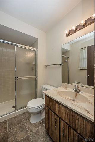 4216 Elkhart Lake Road, St Charles, MO 63304