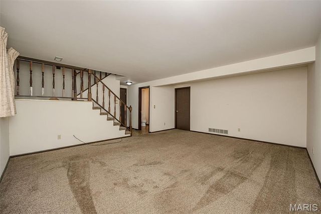 4216 Elkhart Lake Road, St Charles, MO 63304