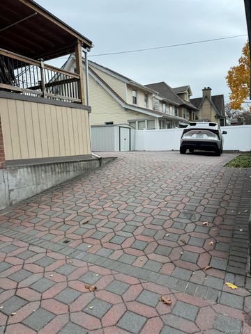 109-04 Myrtle Avenue, Richmond Hill, NY 11418