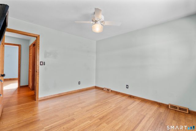 75 Orangewood West 75, Derby, CT 06418