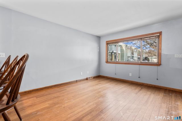 75 Orangewood West 75, Derby, CT 06418