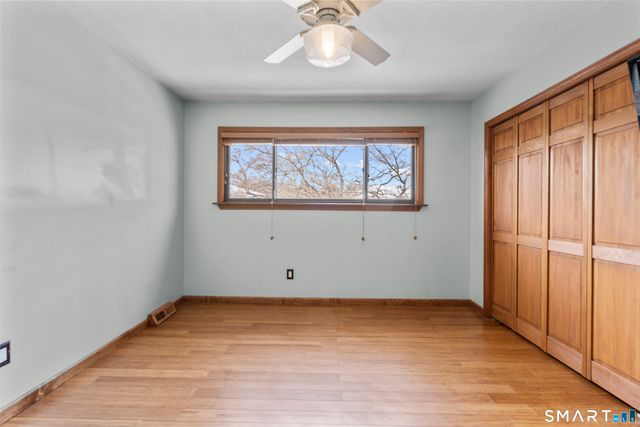 75 Orangewood West 75, Derby, CT 06418