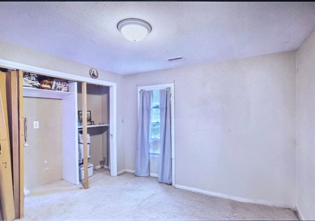 1163 Packard Avenue, Burton, MI 48509