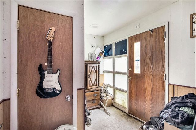 1163 Packard Avenue, Burton, MI 48509