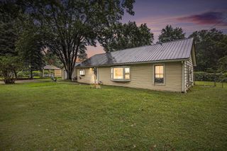 1163 Packard Avenue, Burton, MI 48509