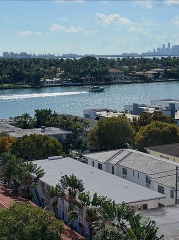 6900 Bay Dr 10K, Miami Beach, FL 33141