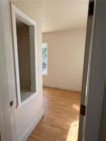 887 Branch Avenue 2, Providence, RI 02904