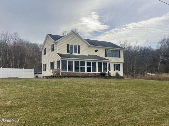 70 Island View Road, Colonie, NY 12047