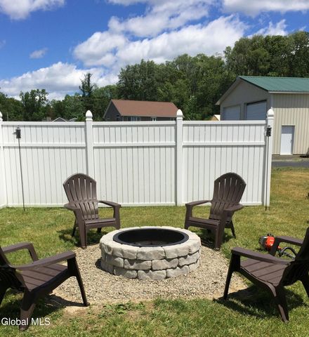 70 Island View Road, Colonie, NY 12047