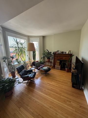 2022 N SEMINARY Avenue 2F, Chicago, IL 60614