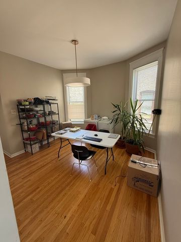 2022 N SEMINARY Avenue 2F, Chicago, IL 60614