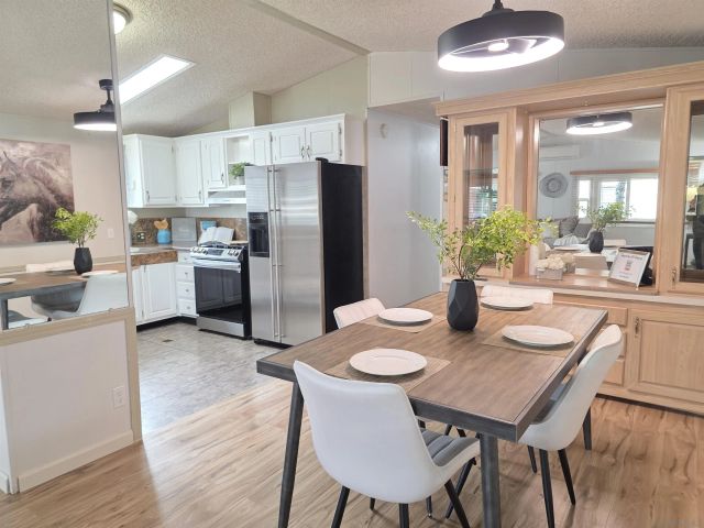 4832 Old Cliffs Rd, San Diego, CA 92120