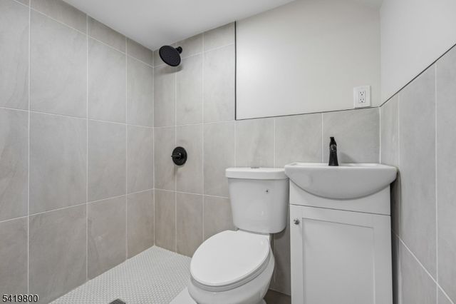 1451 Bond St, Hillside Twp., NJ 07205