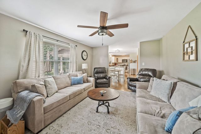 2107 Wheeler Street, Woodridge, IL 60517