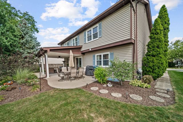 2107 Wheeler Street, Woodridge, IL 60517