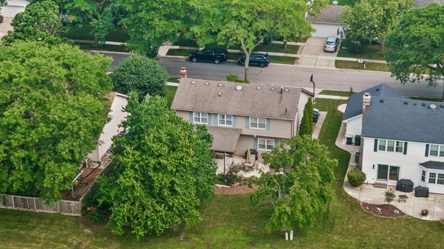 2107 Wheeler Street, Woodridge, IL 60517