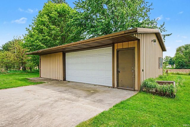 2824 BASHOR Road, Goshen, IN 46526