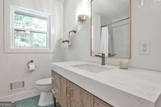 1282 Thomas Road, Decatur, GA 30030