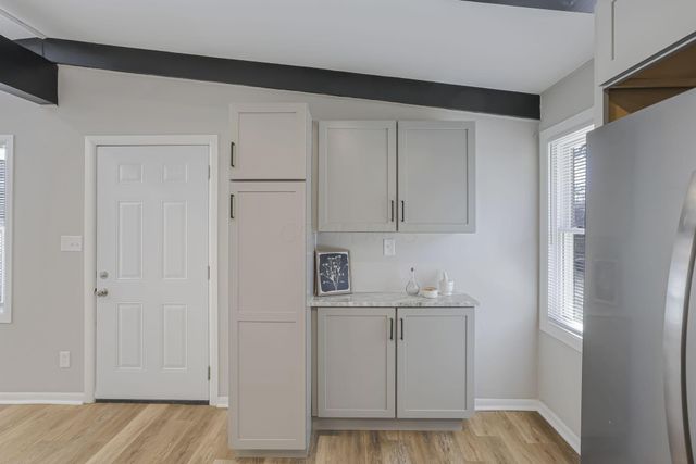 984 Sunbury Road, Columbus, OH 43219