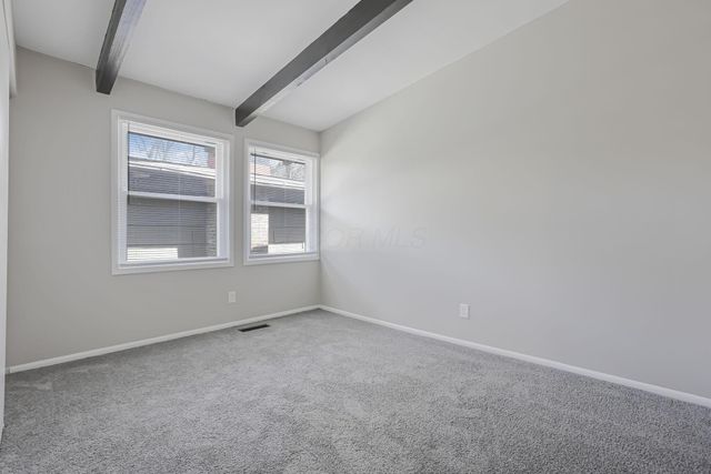 984 Sunbury Road, Columbus, OH 43219