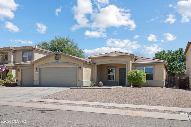 13368 E Almond Crest Drive, Vail, AZ 85641