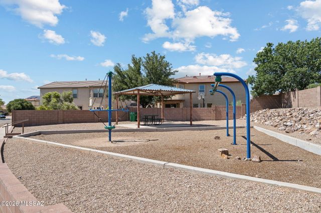 13368 E Almond Crest Drive, Vail, AZ 85641