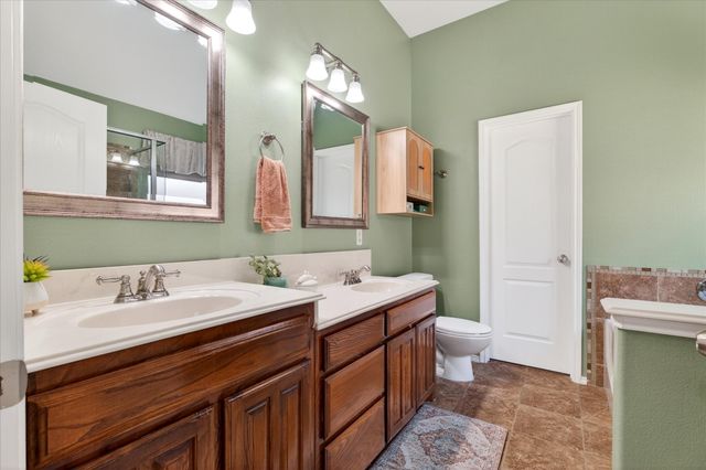 8257 Edgepoint Trail, Fort Worth, TX 76053