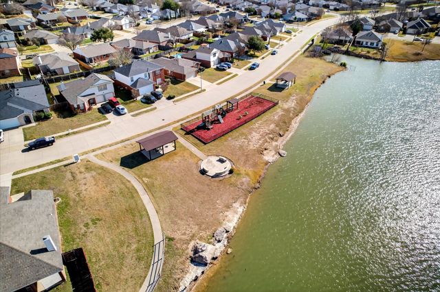 8257 Edgepoint Trail, Fort Worth, TX 76053