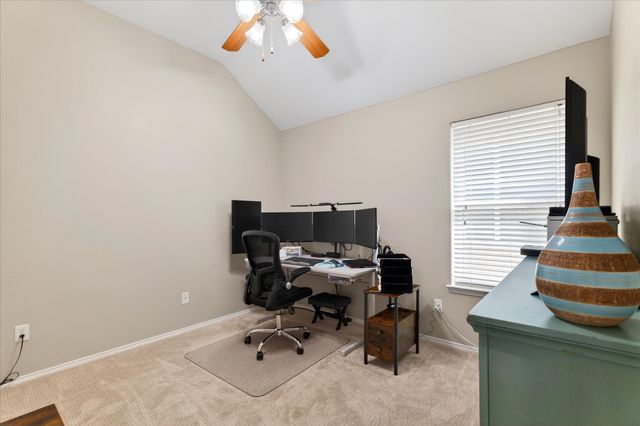 8257 Edgepoint Trail, Fort Worth, TX 76053