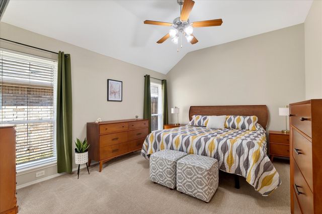 8257 Edgepoint Trail, Fort Worth, TX 76053