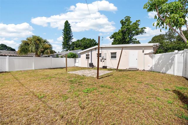1714 55TH STREET S, Gulfport, FL 33707