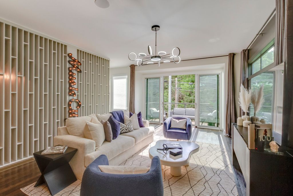 2134 9th Ave, N, Nashville, TN 37208