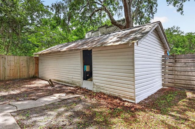 1114 PINE AVENUE, Sanford, FL 32771