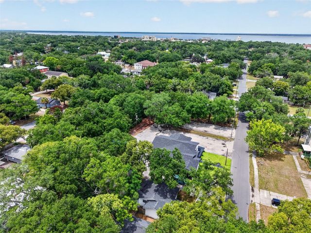 1114 PINE AVENUE, Sanford, FL 32771