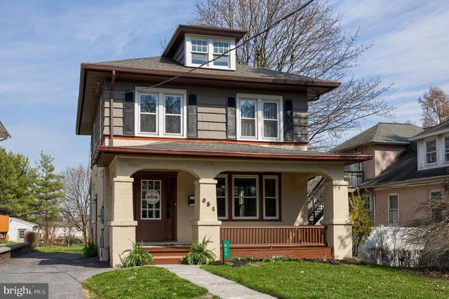 631 S BROAD ST, Lititz, PA 17543