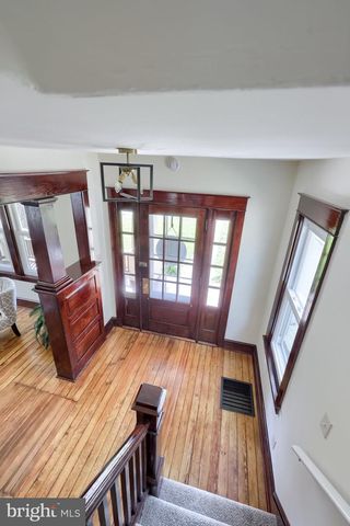 631 S BROAD ST, Lititz, PA 17543