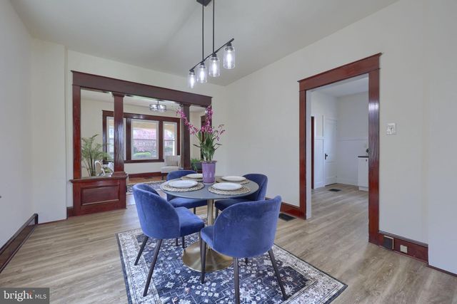 631 S BROAD ST, Lititz, PA 17543