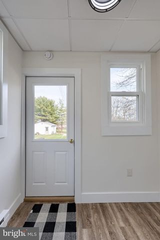 631 S BROAD ST, Lititz, PA 17543