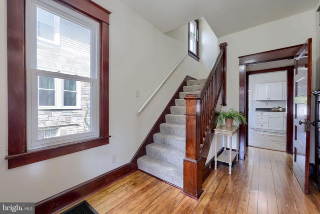 631 S BROAD ST, Lititz, PA 17543