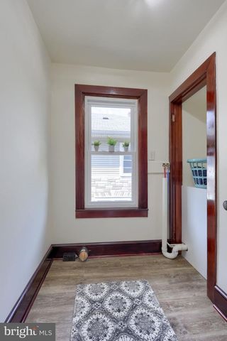 631 S BROAD ST, Lititz, PA 17543