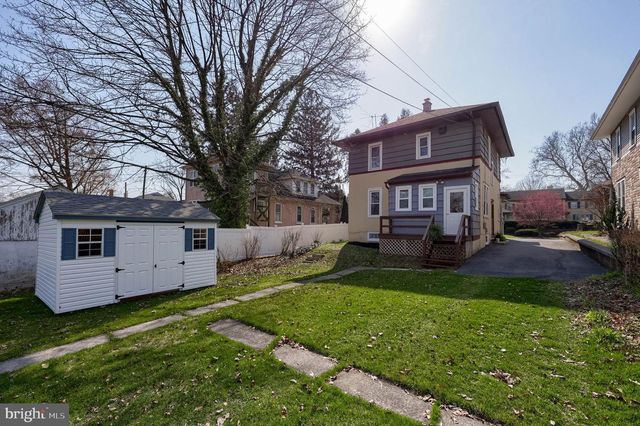 631 S BROAD ST, Lititz, PA 17543