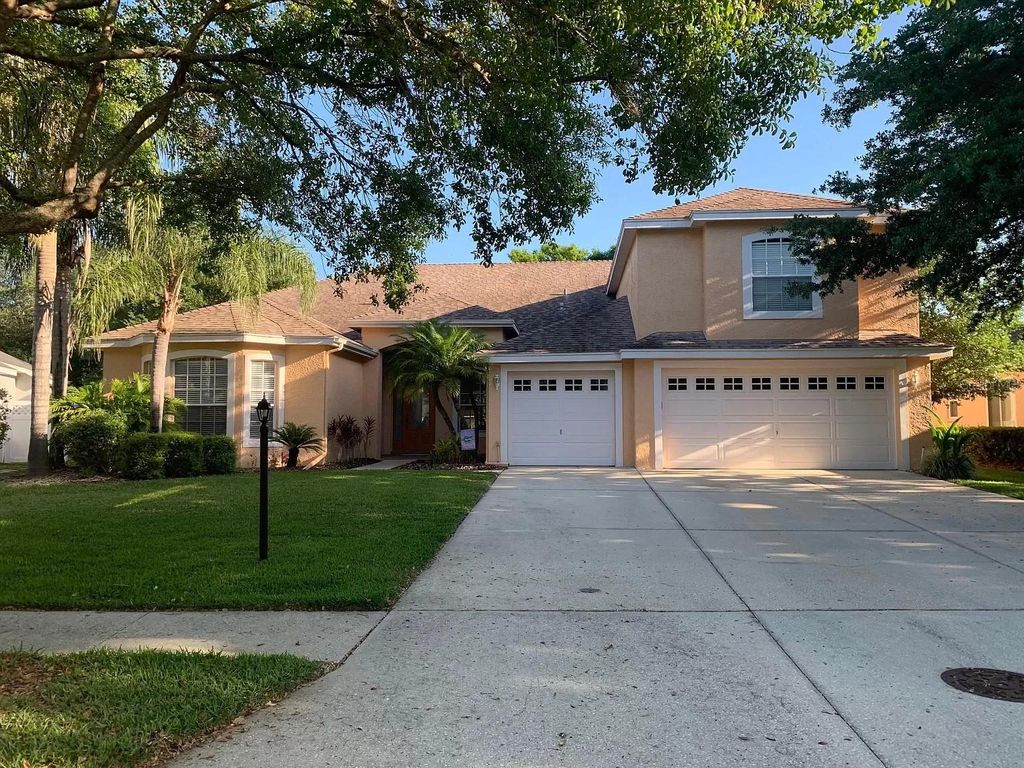 Image 2 of property listing at 6020 CATLIN DRIVE, Tampa, FL 33647