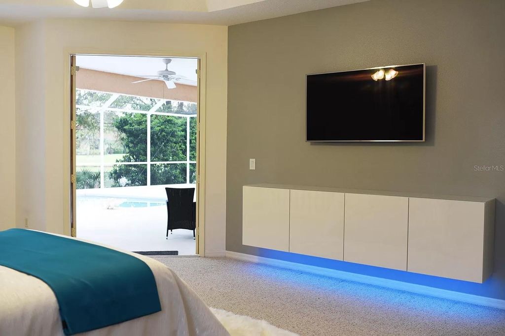 Image 12 of property listing at 6020 CATLIN DRIVE, Tampa, FL 33647