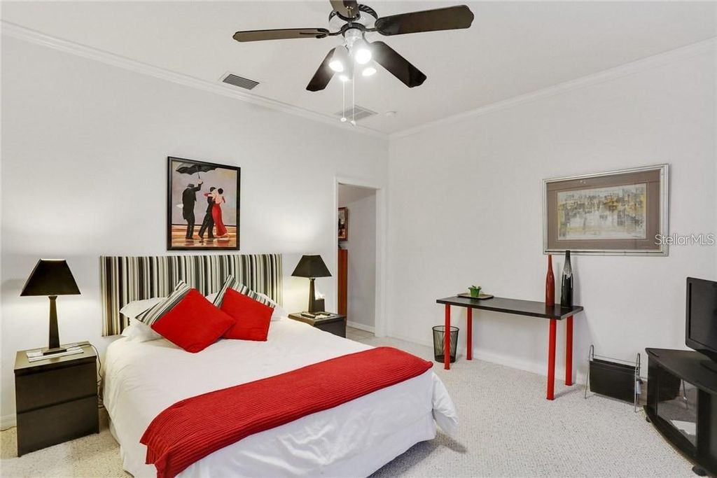 Image 29 of property listing at 6020 CATLIN DRIVE, Tampa, FL 33647